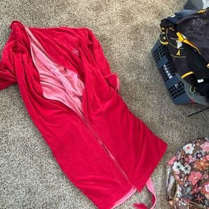 Reversible Victoria’s Secret Robe! Red on one side and pink on other!